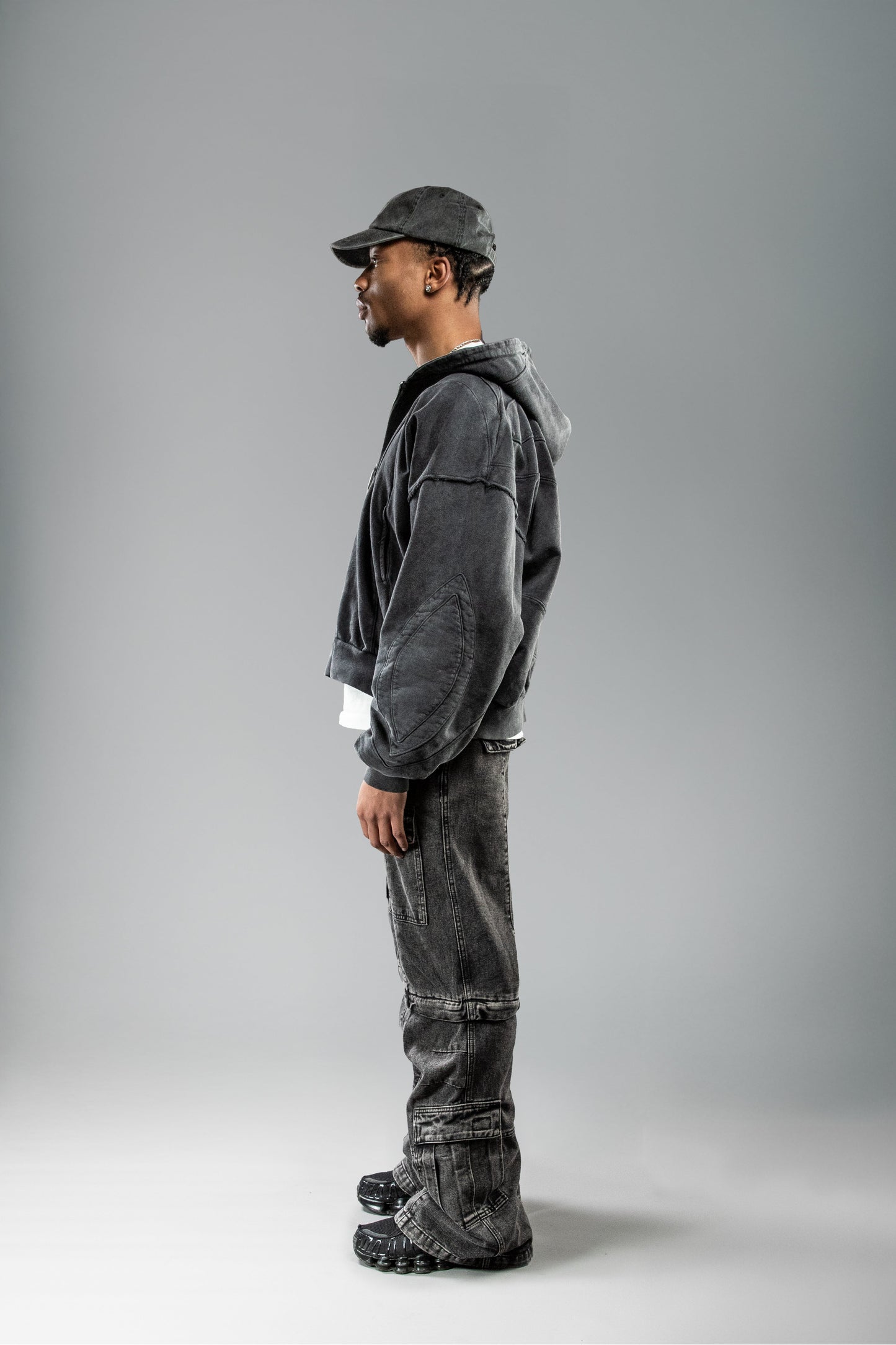 YEU FORGE IND. ZIP-JACKET BLACK