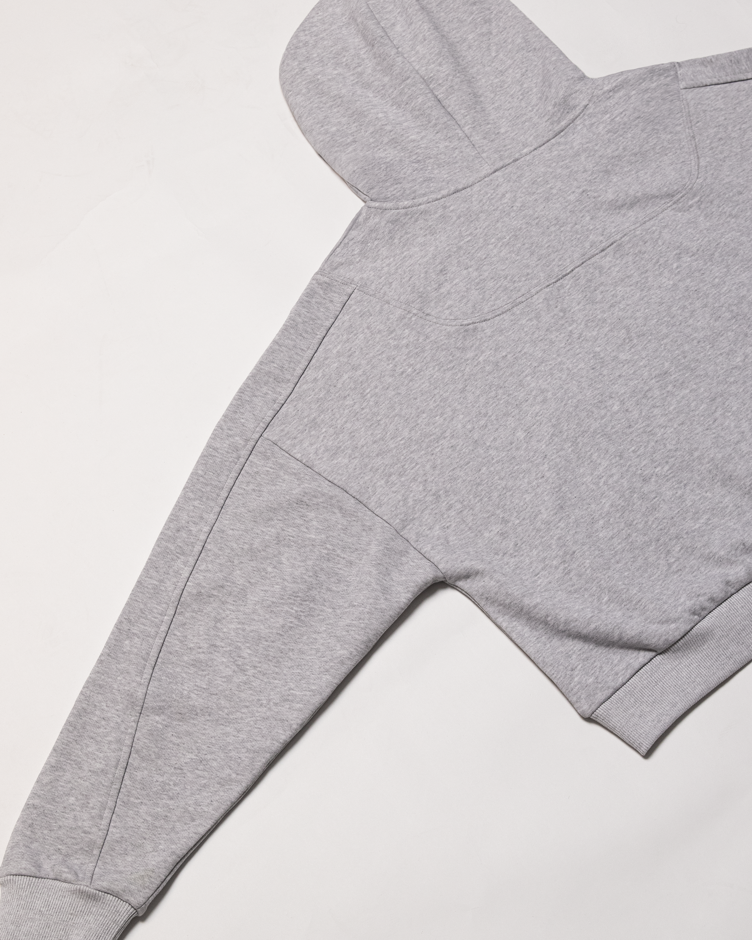 BASIC GREY ZIP HOODIE