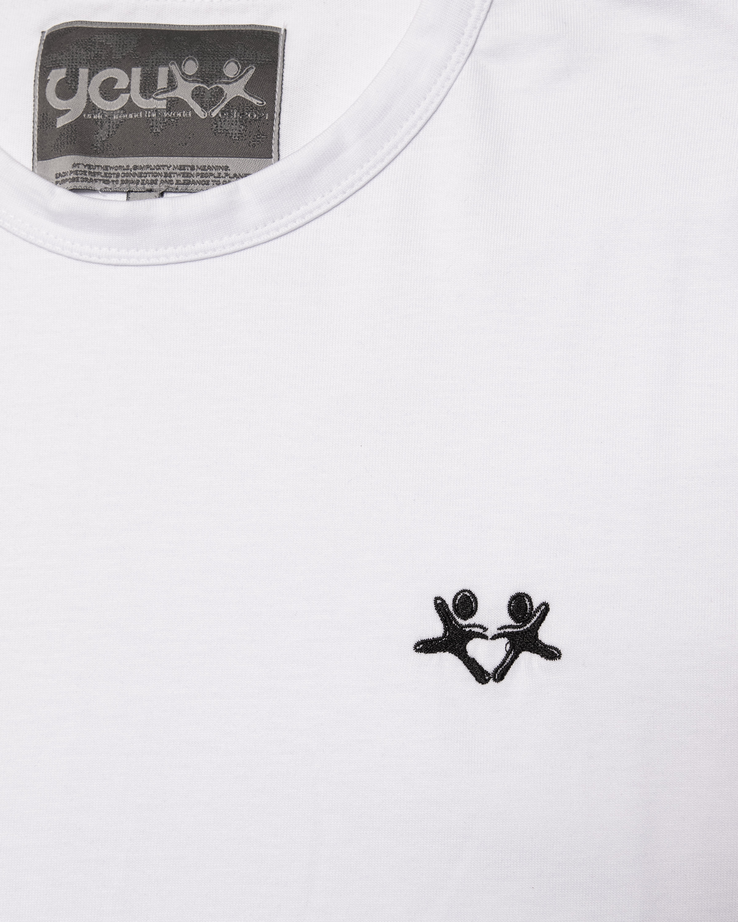 BASIC WHITE T-SHIRT OVERSIZE FIT