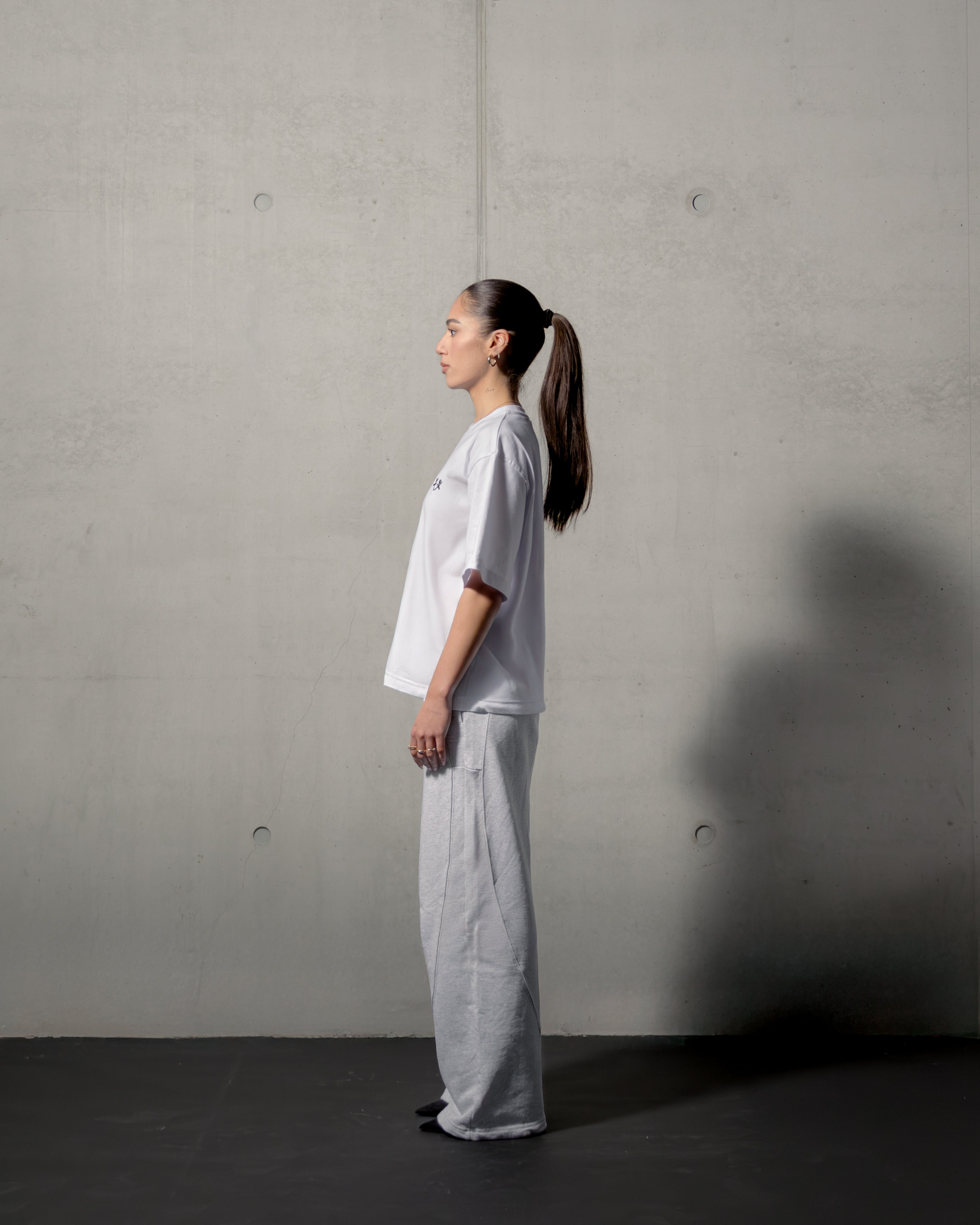 BASIC WHITE T-SHIRT OVERSIZE FIT