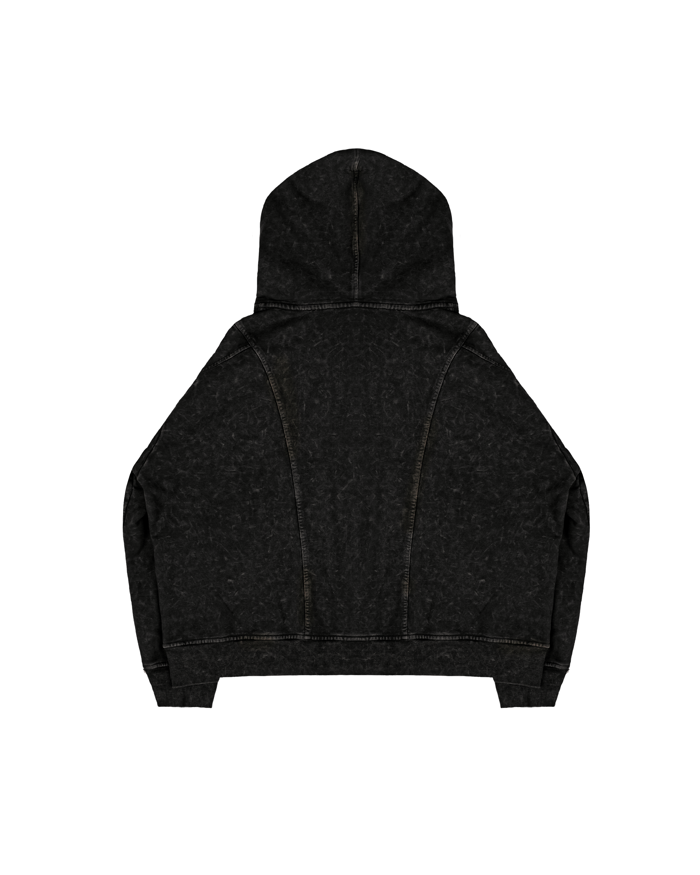 Rückansicht eines schwarzen Zip-Hoodies mit ausgewaschener Oberfläche. Das Design zeigt geschwungene Teilungsnähte, die den Rücken konturieren. Der Hoodie besitzt eine Kapuze und breiten Rippbund am Saum.