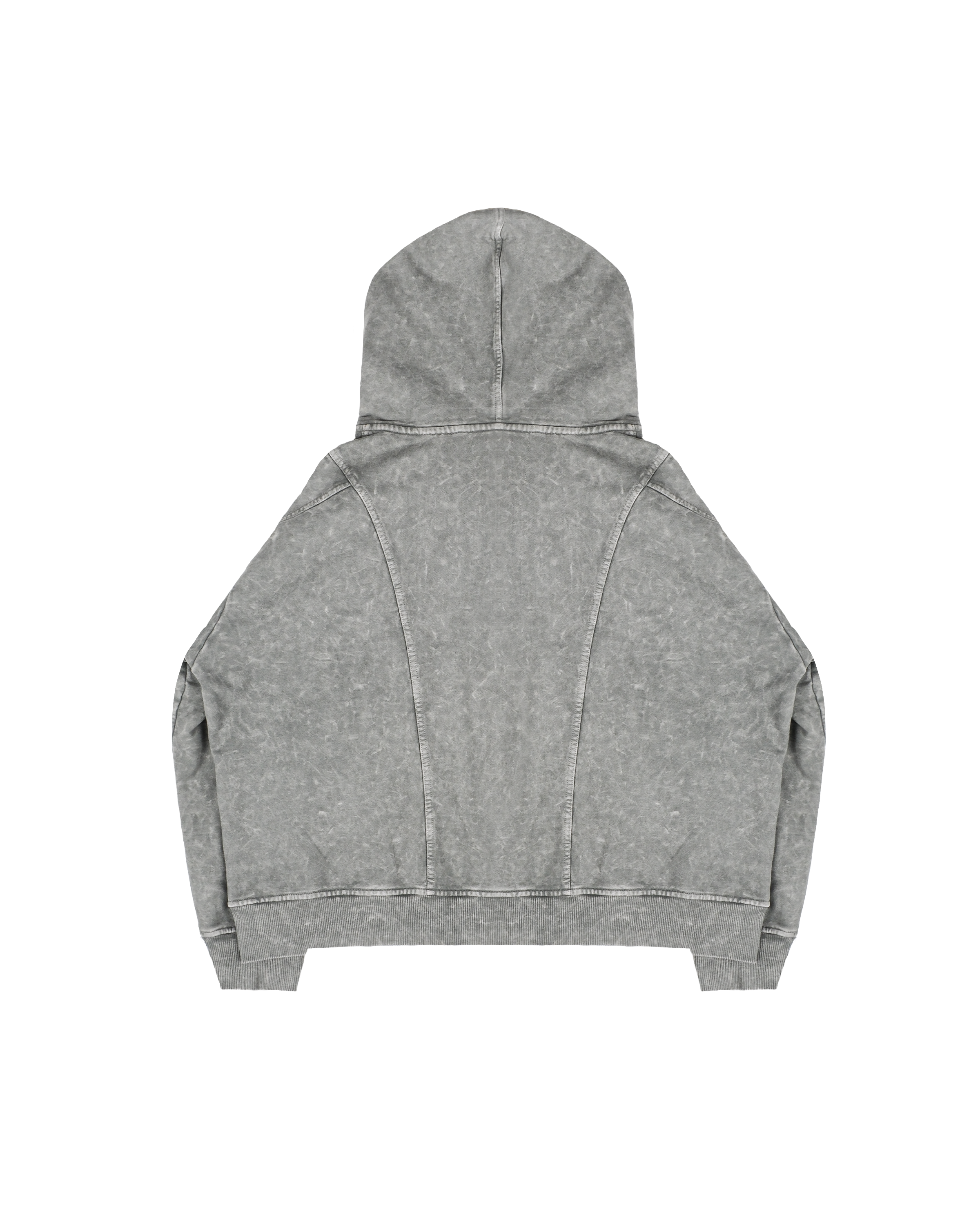 Nahaufnahme eines grauen Kapuzenjacke mit ausgewaschener Struktur. Der silberne Metallzipper zeigt 